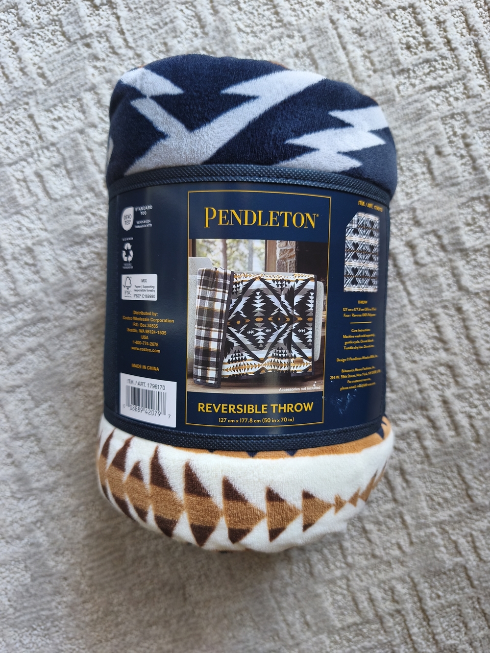 Pendleton Reversible Plush Throw Blanket 50"x70" Legend Lake Grey Aztec NWT